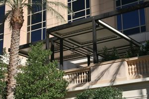 Commercial screen jobs