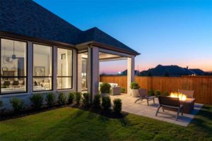 Prosper-TX-motorized-screens-model-home